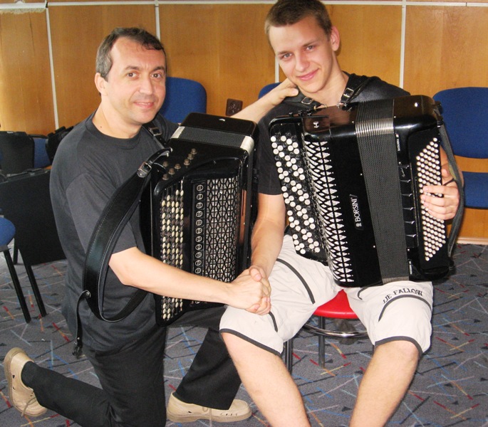 63400f67-e147-4763-b717-52b5049efb8f